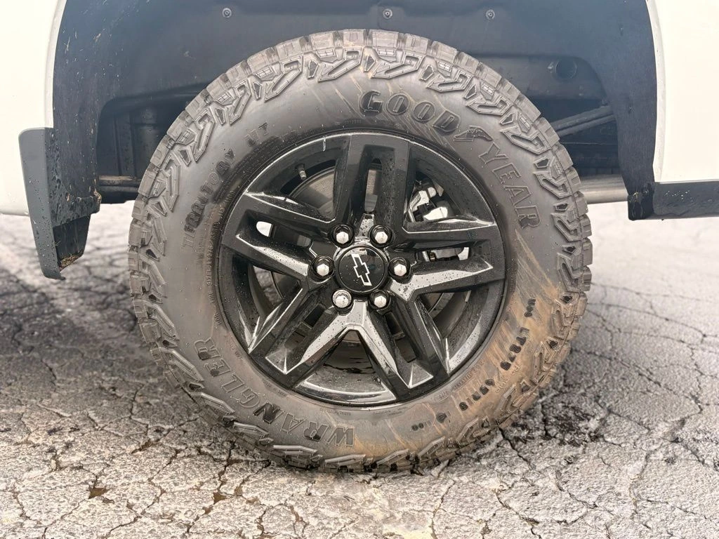 2026 Chevrolet Silverado 1500 LT Trail Boss - Photo 11