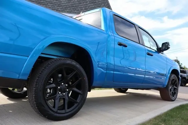 2026 Ram 1500 Laramie Night Edition photo 36