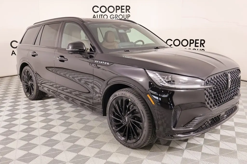 2026 Lincoln Aviator Reserve's photo