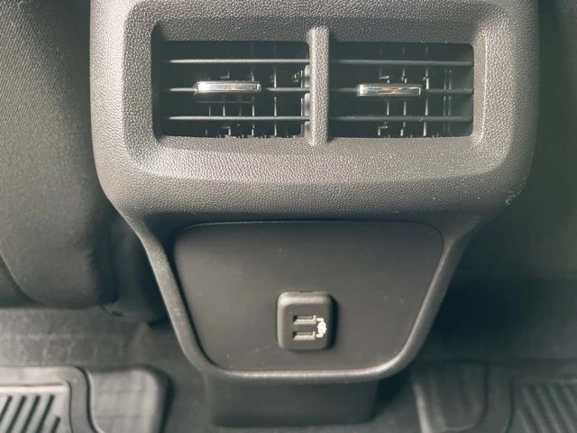 2022 Chevrolet Equinox LT - Photo 15