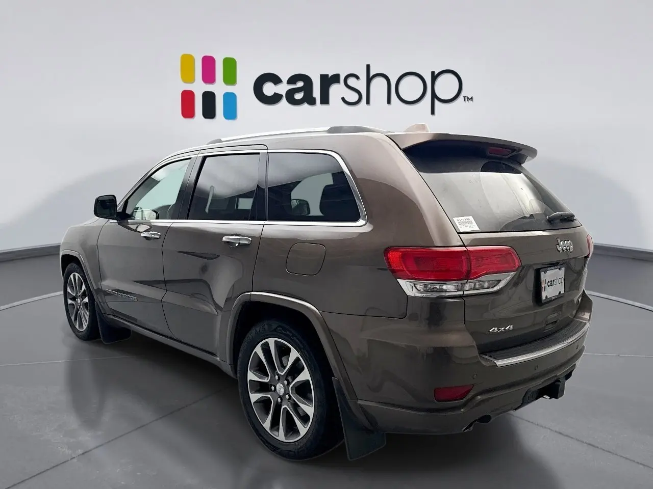 2018 Jeep Grand Cherokee Overland photo 3