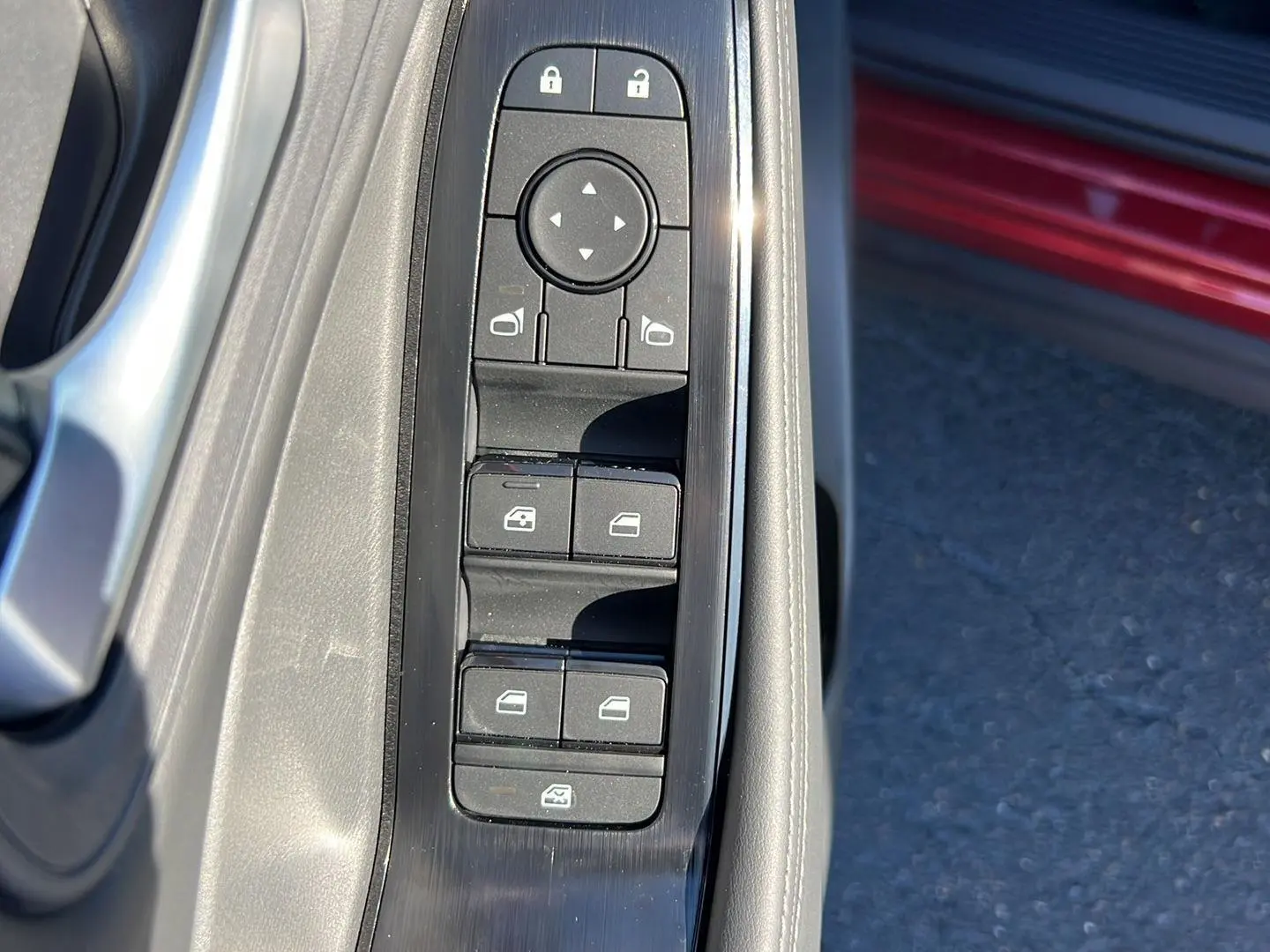 2026 Nissan Rogue SV photo 19