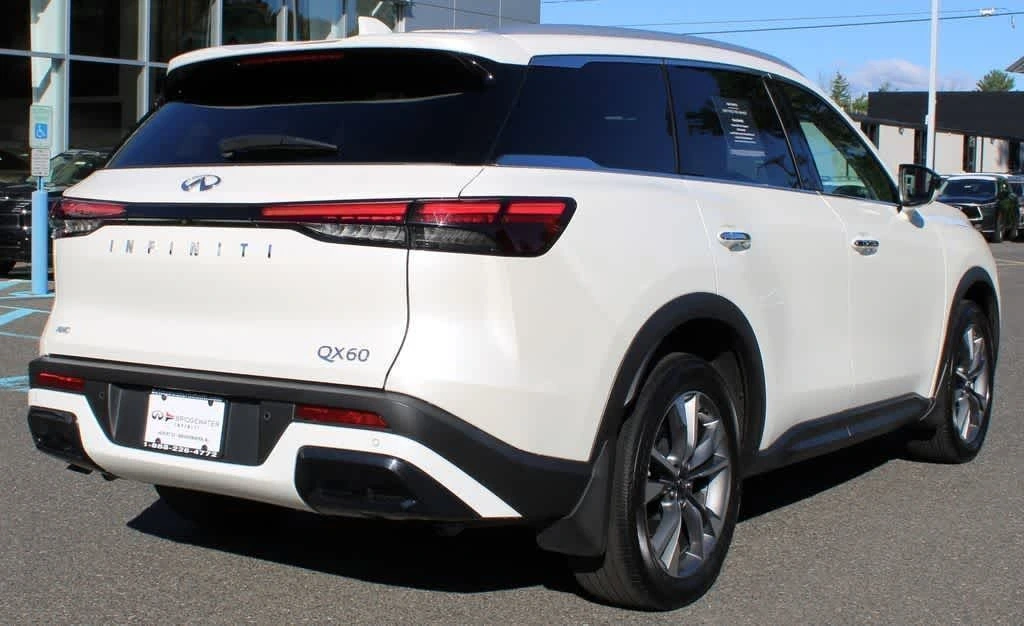 2025 INFINITI QX60 LUXE - Photo 6