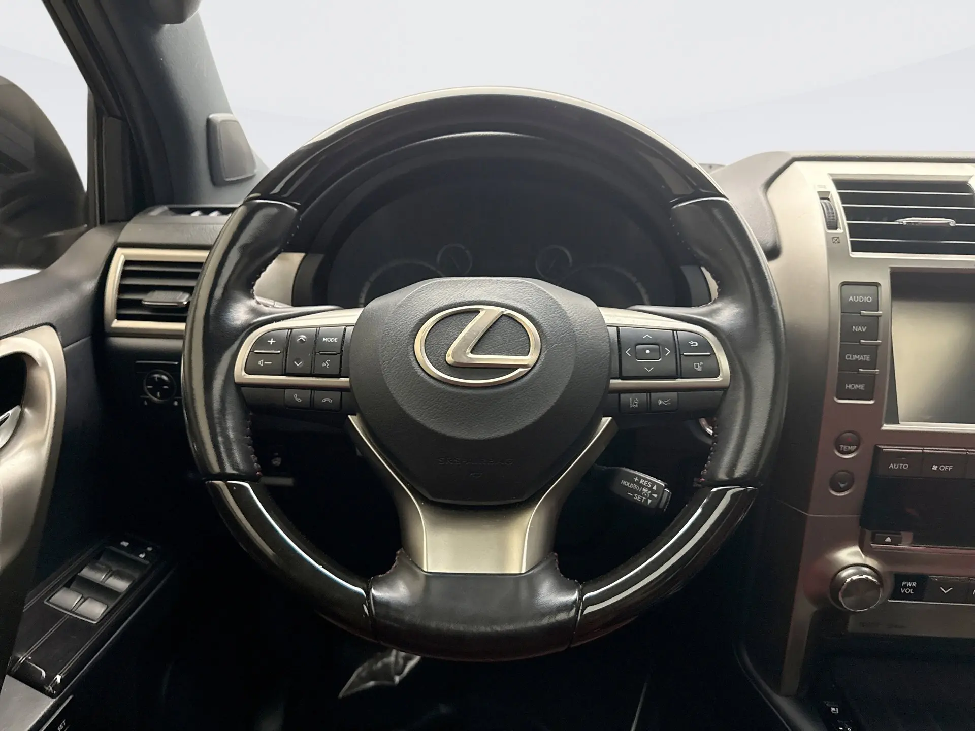 2021 Lexus GX Premium photo 11
