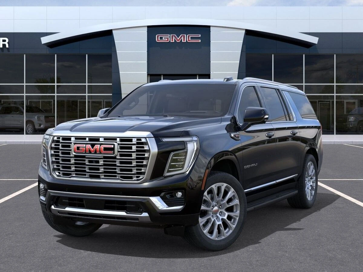 2026 GMC Yukon XL Denali - Photo 7