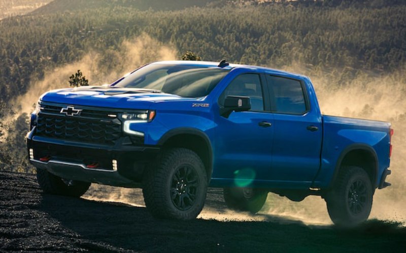 2025 Chevrolet Silverado 1500 exterior