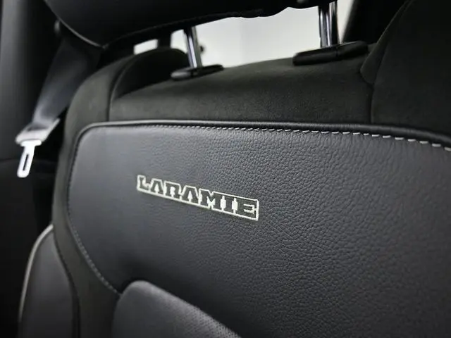 2026 Ram 1500 Laramie photo 17