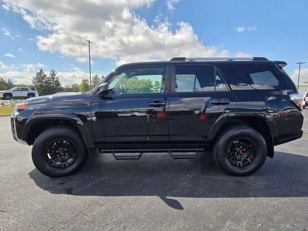 2018 Toyota 4Runner SR5 Premium Limited TRD Pro photo 4