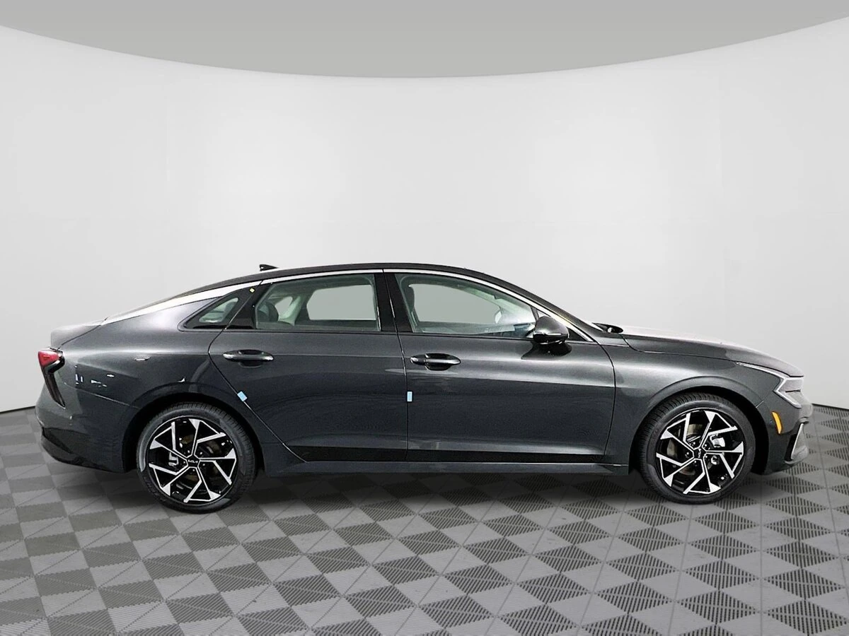 2026 Kia K5 EX - Photo 33
