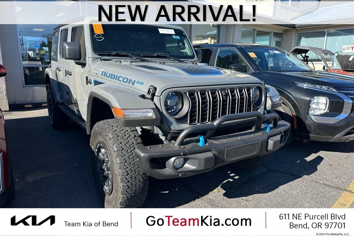 2023 Jeep Wrangler 4xe Rubicon 4XE 20th Anniversary's photo