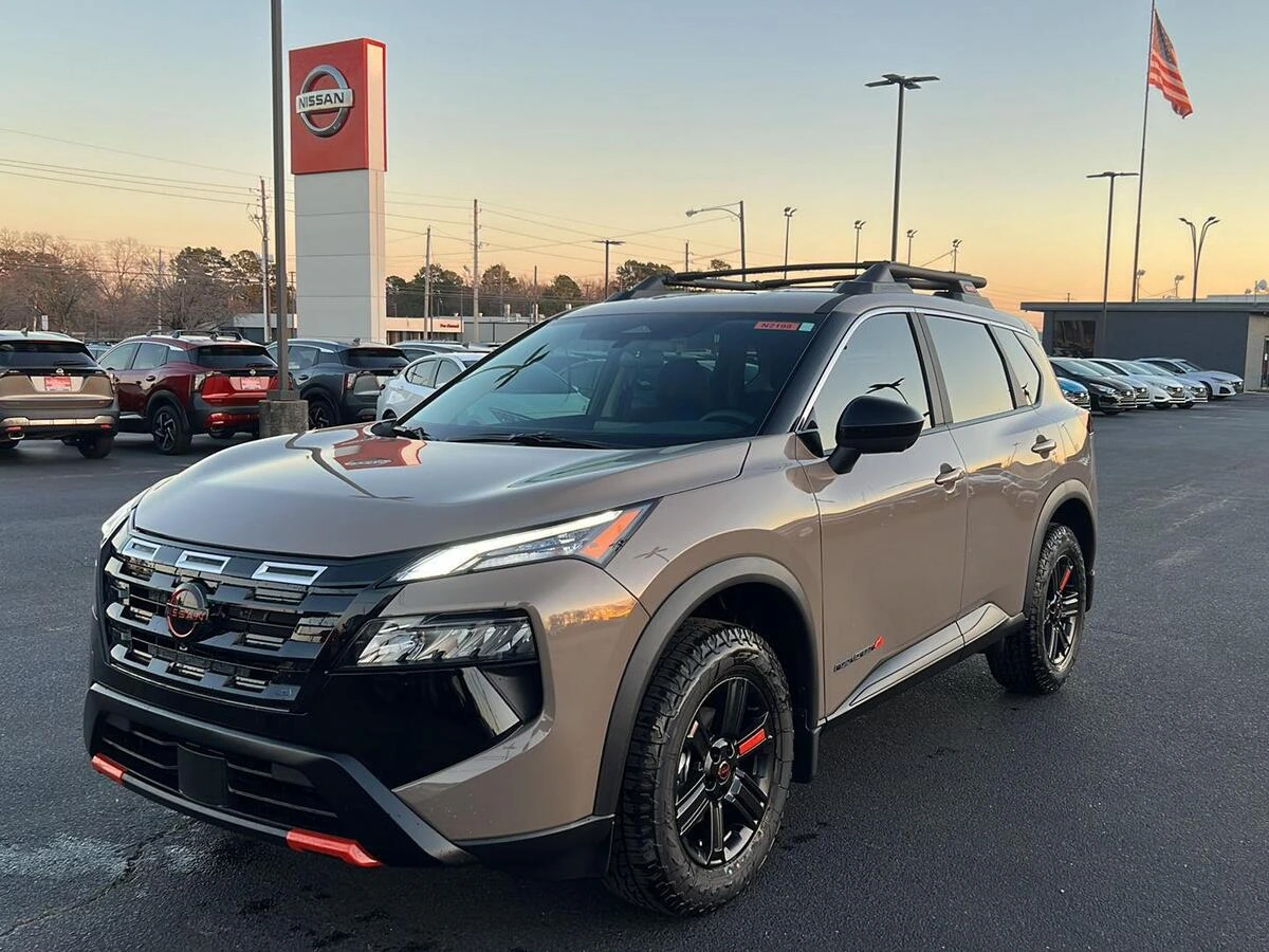 2026 Nissan Rogue Rock Creek's photo