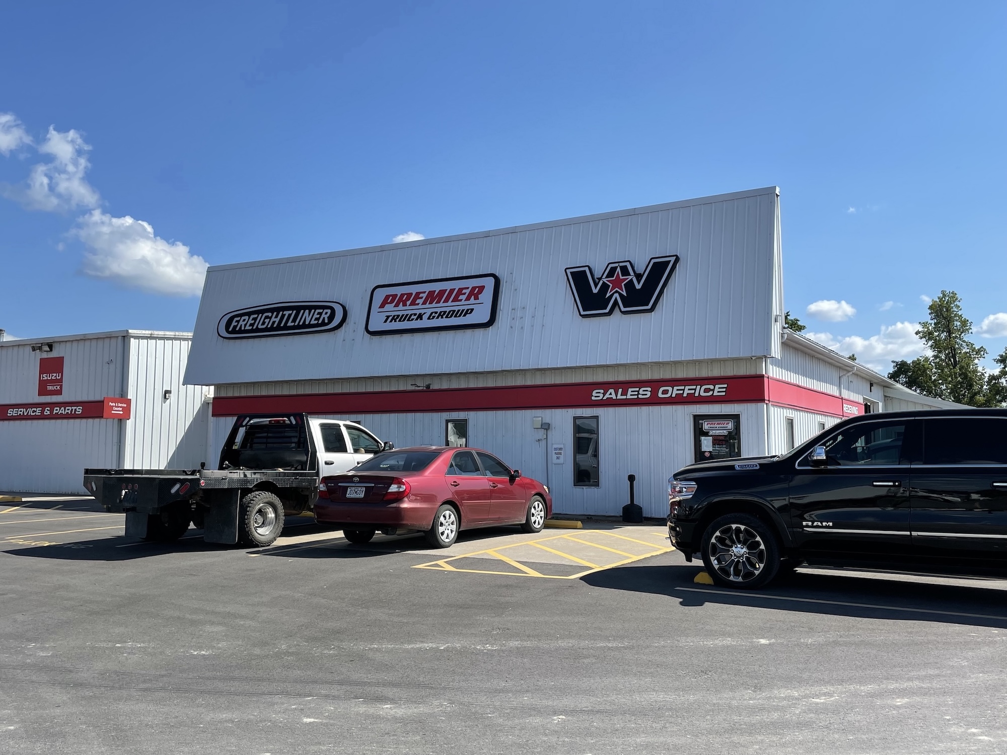 Premier Truck Group of Columbia