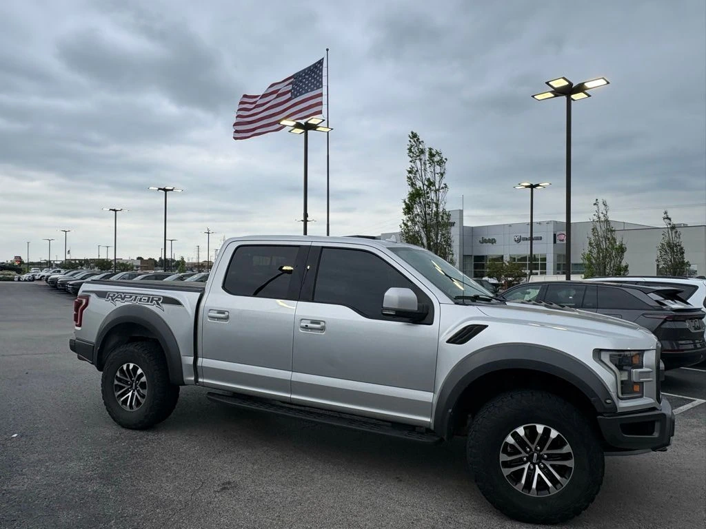 2019 Ford F-150 Raptor 4x4 SuperCrew 5-1/2 Box's photo