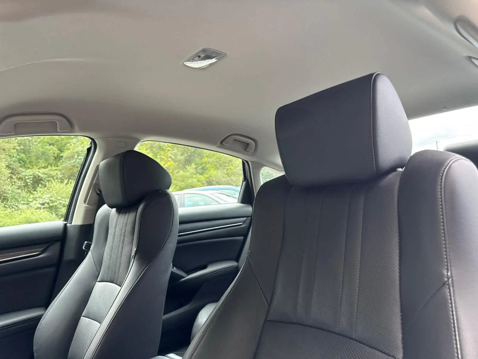 2022 Honda Accord Sport SE photo 12