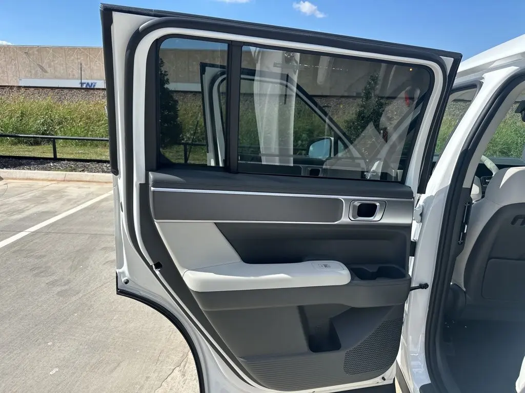 2026 Hyundai Santa Fe SE photo 14