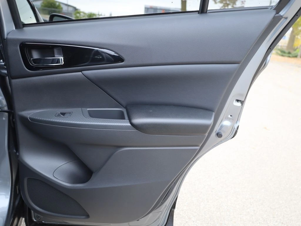 2026 Mitsubishi Eclipse Cross Black Edition - Photo 20