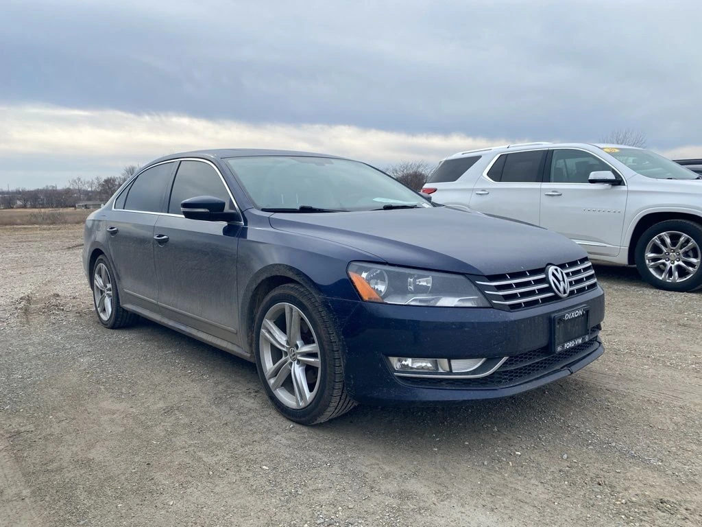 Used 2015 Volkswagen Passat SEL Premium with VIN 1VWCV7A30FC030071 for sale in Morrison, IL