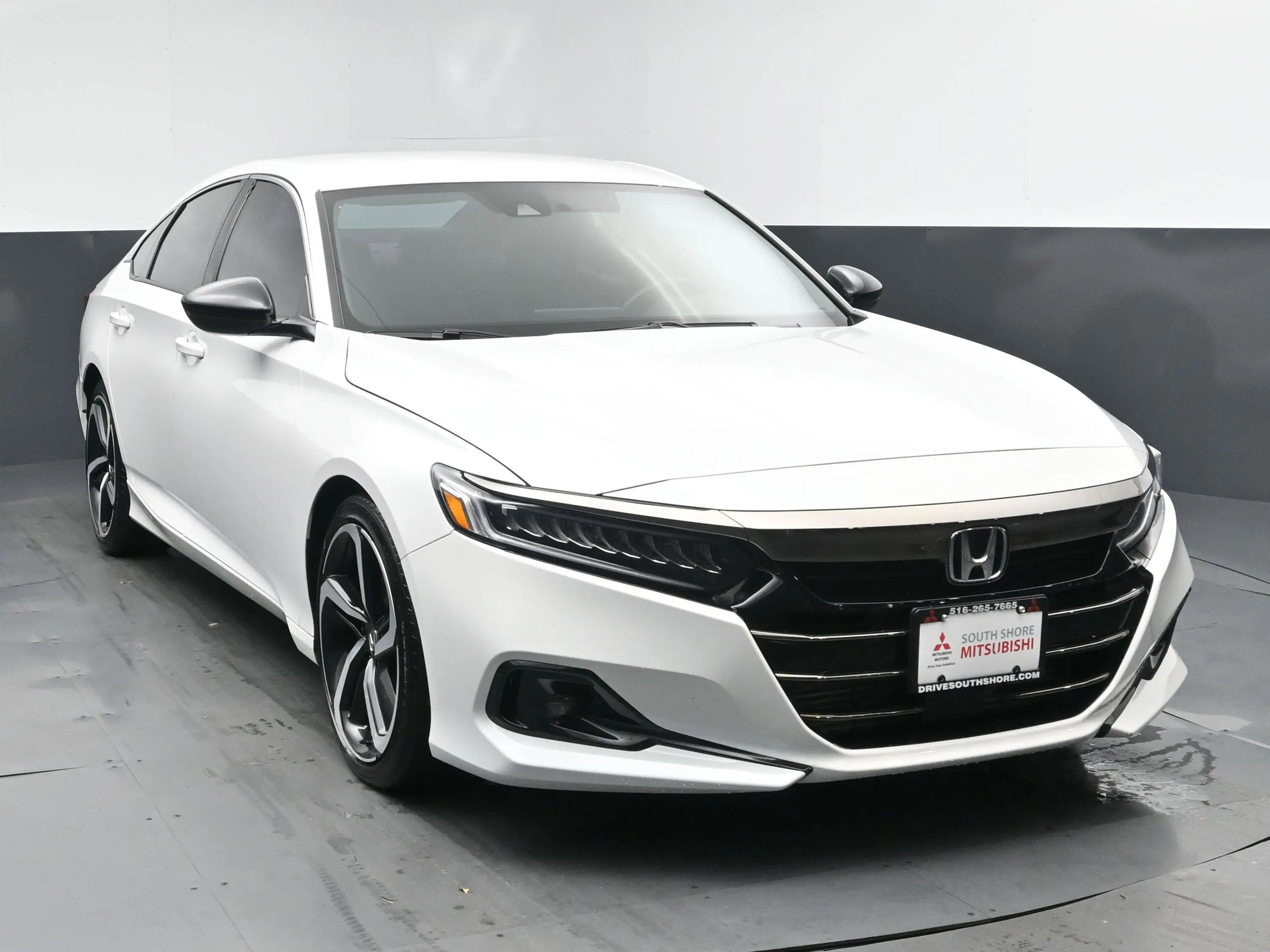 2022 Honda Accord Sport 1.5T photo 2