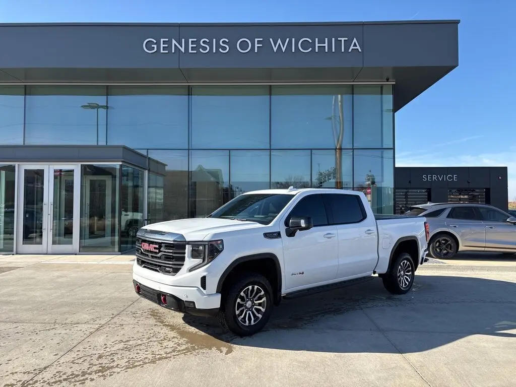 2023 GMC Sierra 1500 AT4's photo