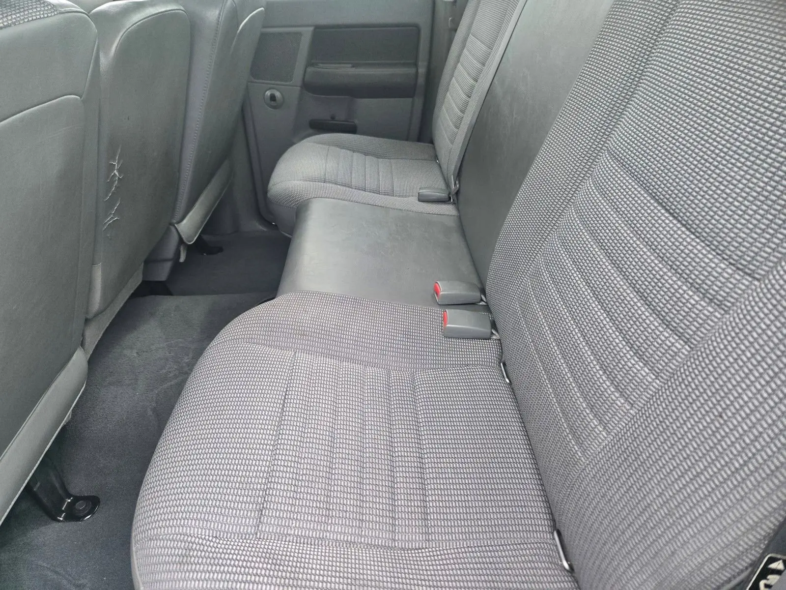 2008 Dodge Ram SLT photo 10