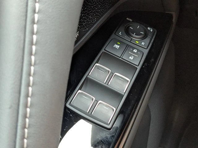 2026 Lexus LX 700h Luxury - Photo 24