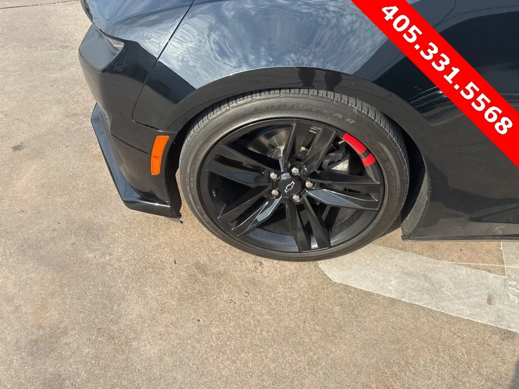 2022 Chevrolet Camaro 1LT photo 10
