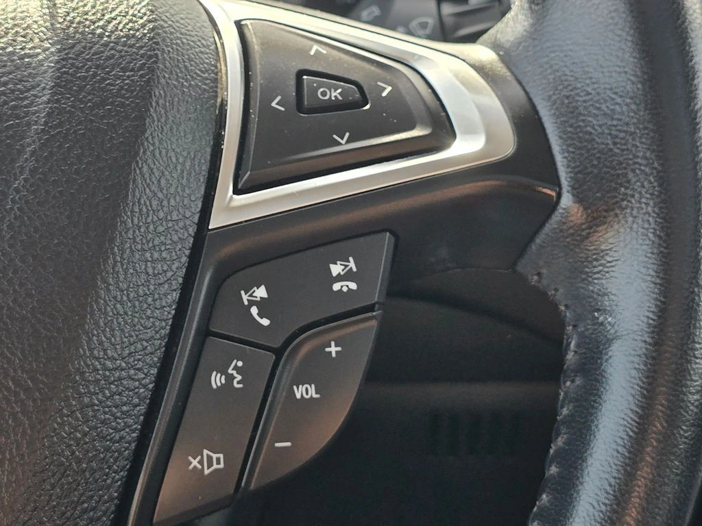 2023 Ford Edge SEL - Photo 32
