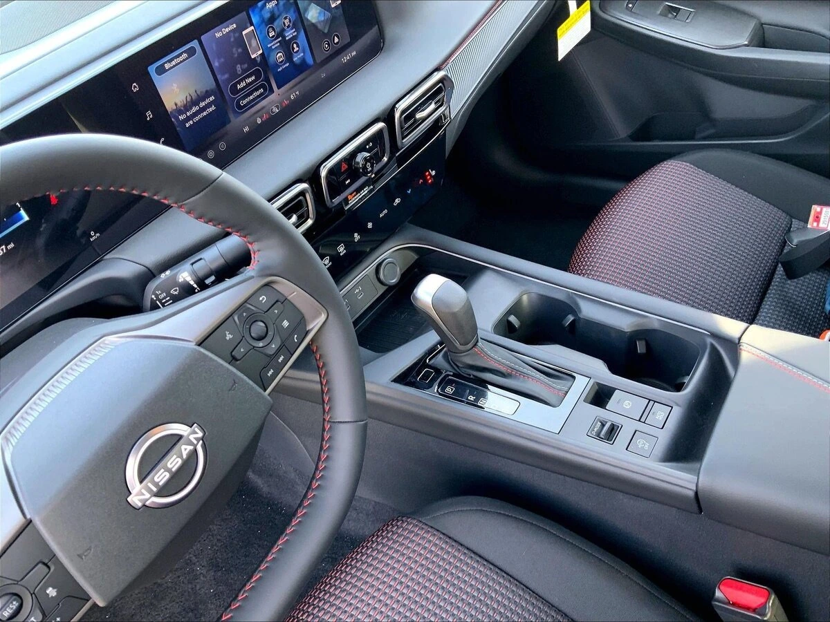 2026 Nissan Sentra SR - Photo 7