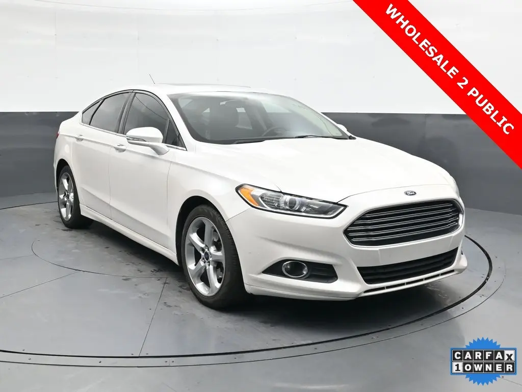 2015 Ford Fusion SE