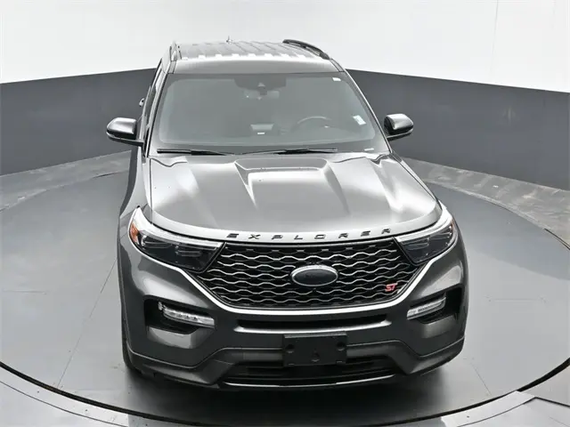 2020 Ford Explorer ST photo 21