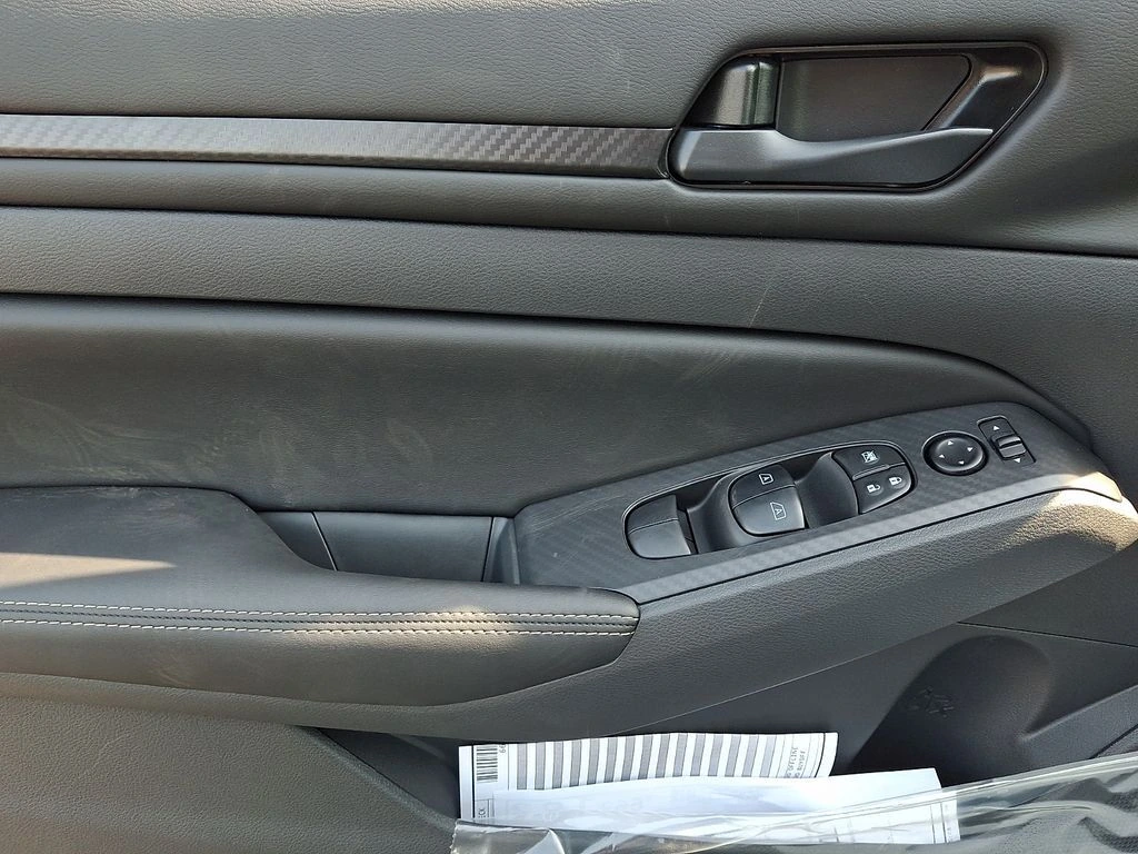2026 Nissan Altima SV - Photo 8