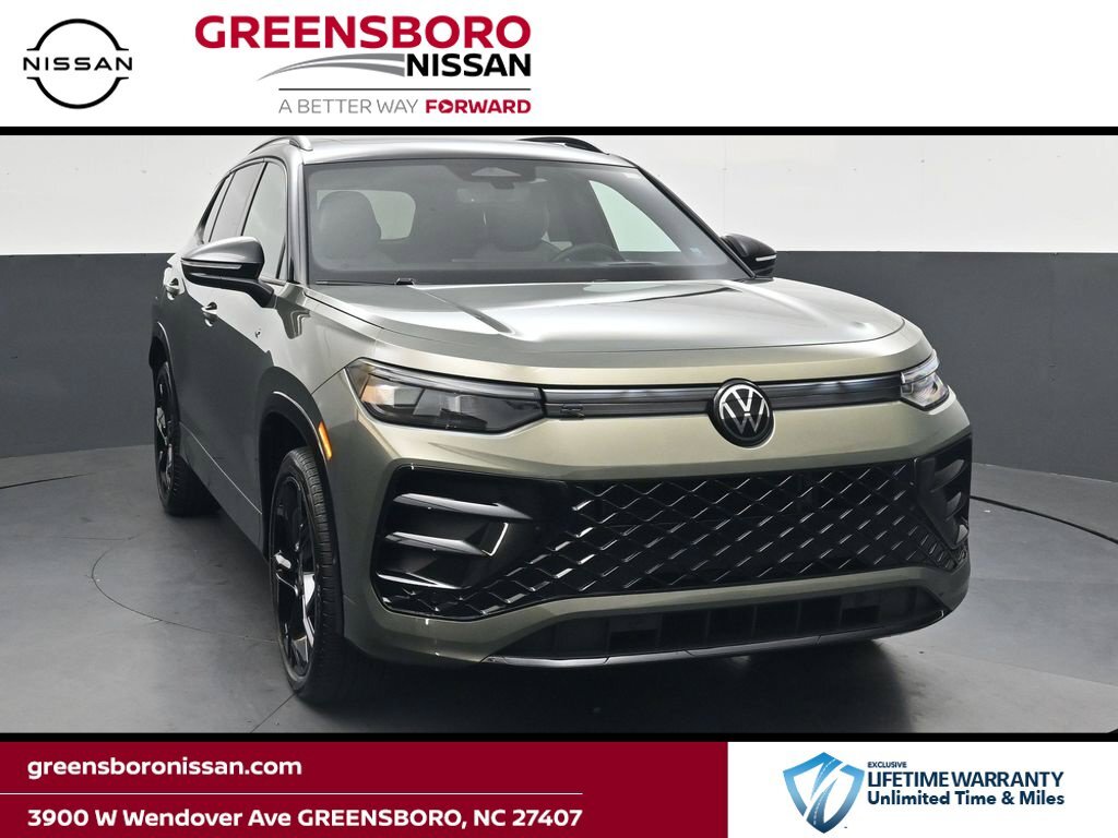 2025 Volkswagen Tiguan 2.0T SE R-Line Black