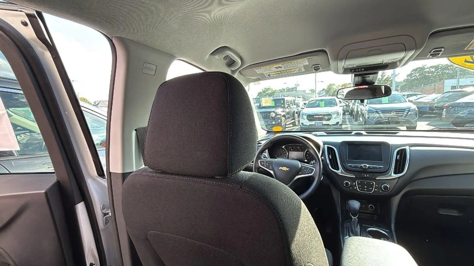 2022 Chevrolet Equinox LT photo 19