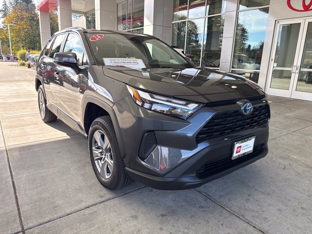 2024 Toyota RAV4 Hybrid XLE