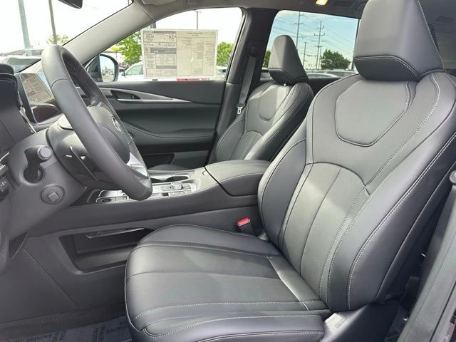 2027 INFINITI QX60 LUXE - Photo 29
