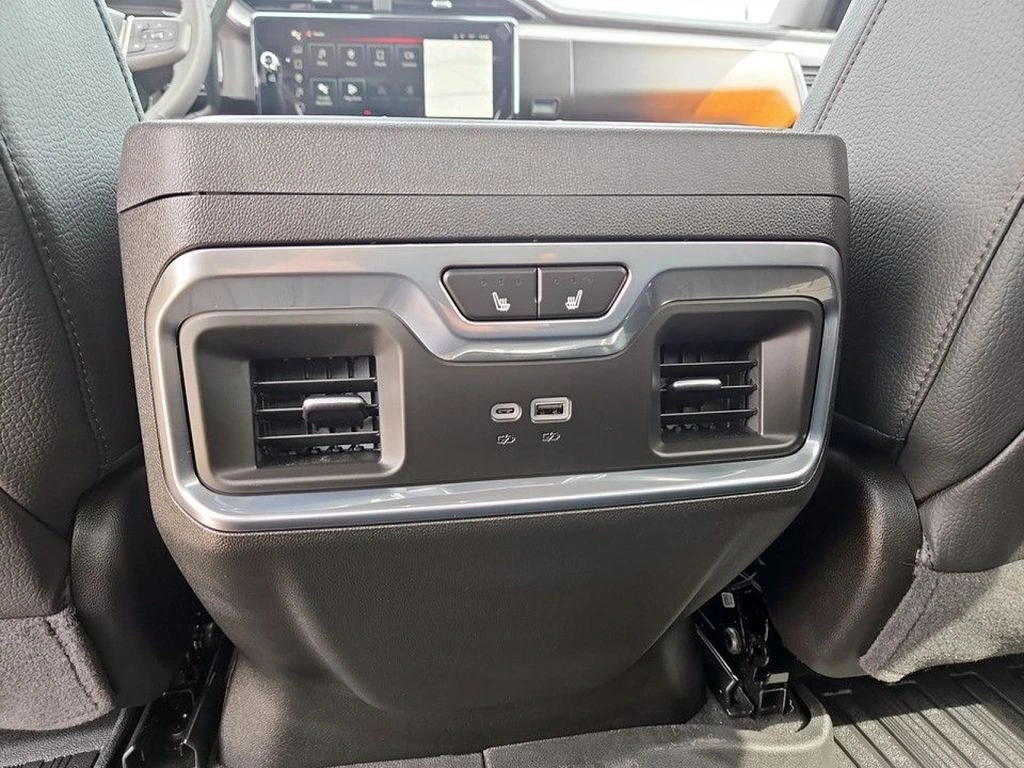 2026 GMC Sierra 3500HD Denali - Photo 30