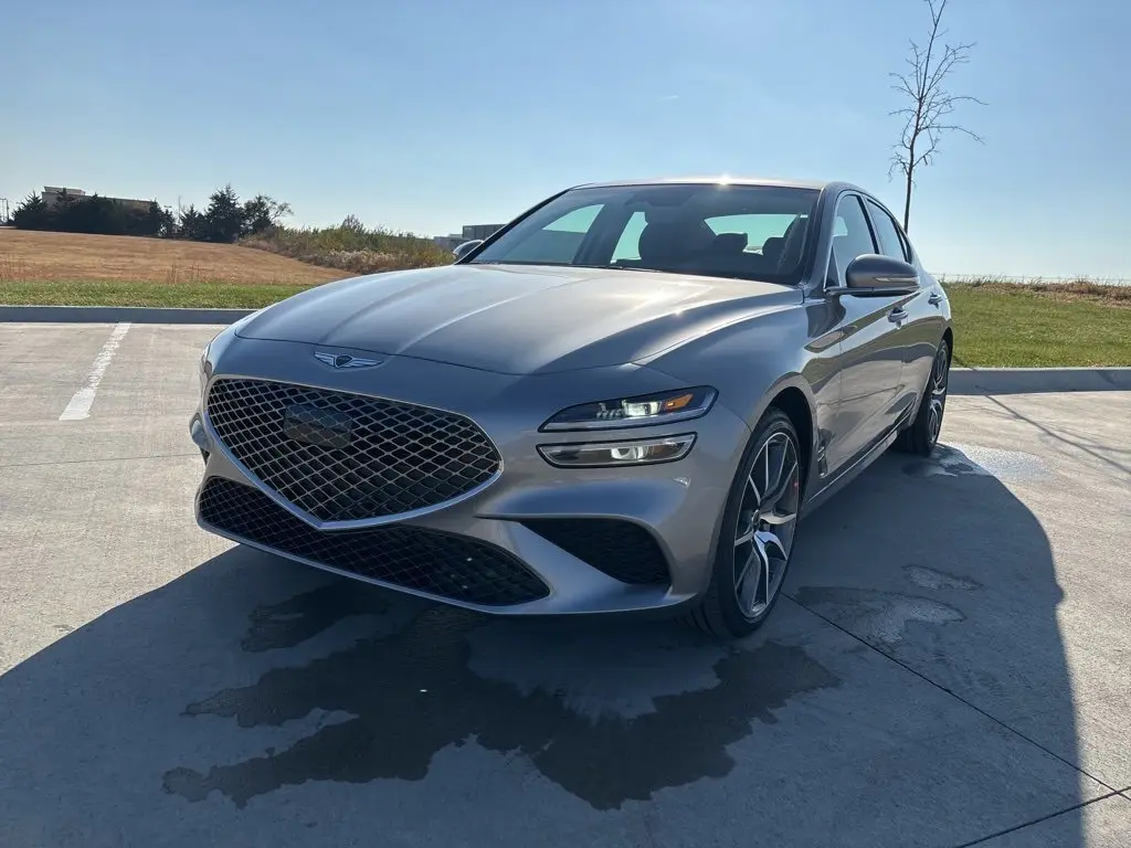 2026 GENESIS G70 Standard