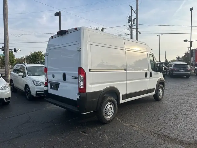 2025 Ram ProMaster 2500 photo 5