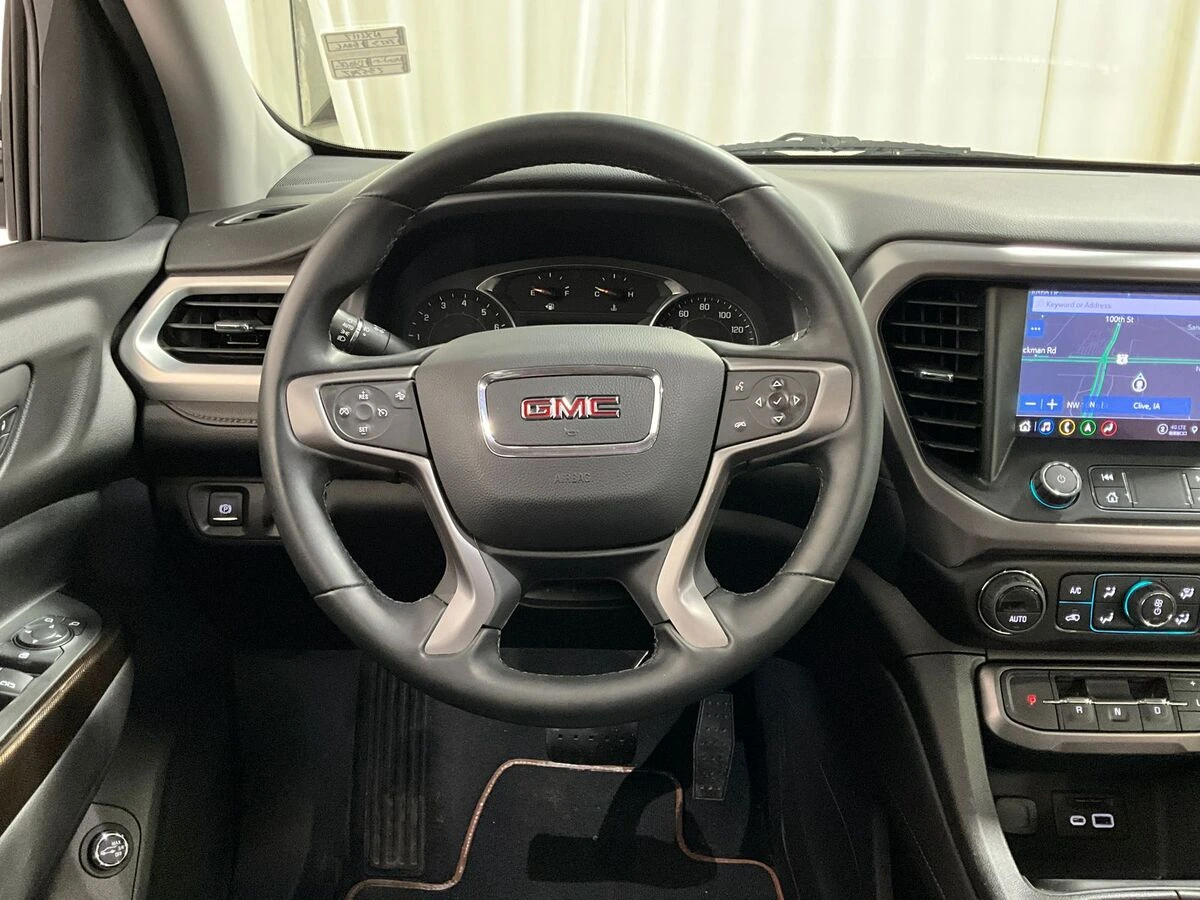 2023 GMC Acadia AT4 - Photo 7