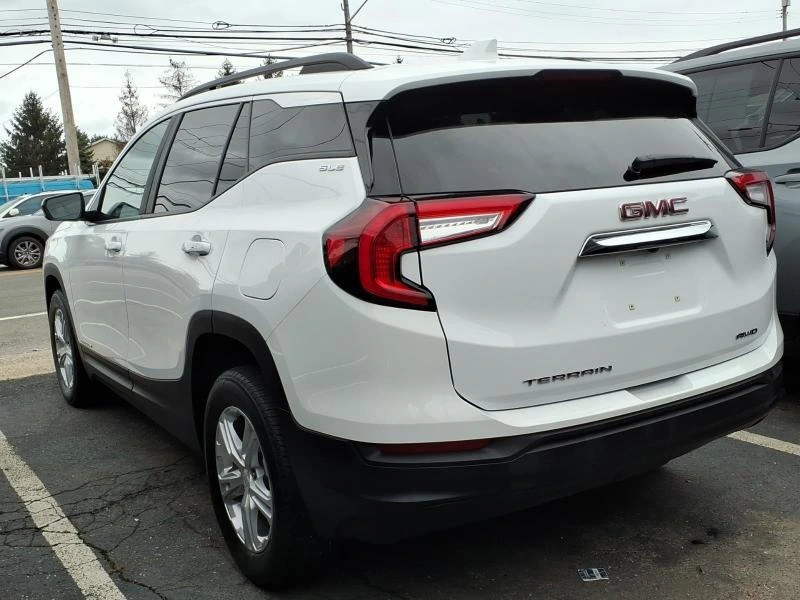 2023 GMC Terrain SLE - Photo 7