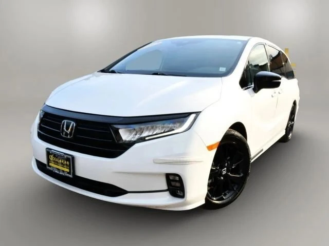 2023 Honda Odyssey SPORT's photo