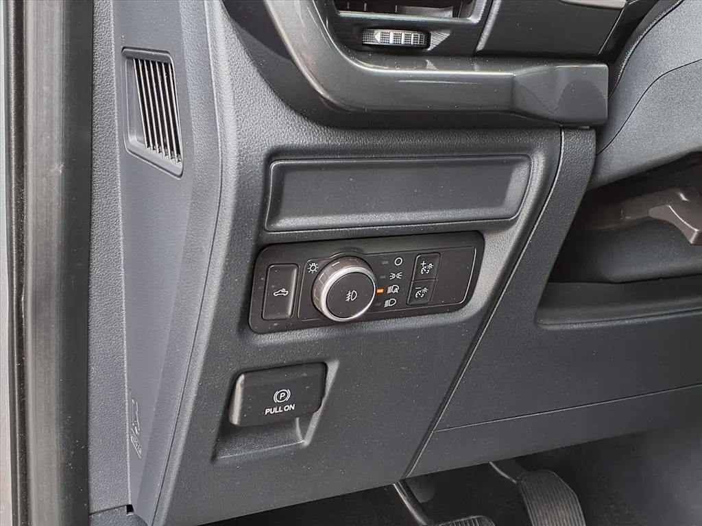 2021 Ford F-150 XL photo 24