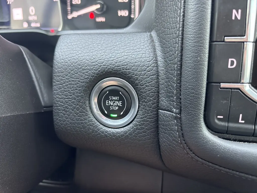 2021 Gmc Yukon Denali photo 12