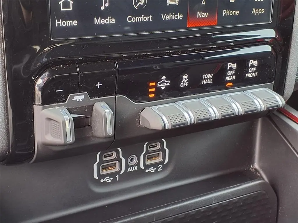 2022 Ram 1500 Rebel photo 27