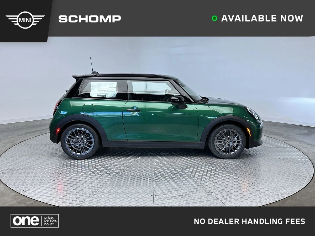 2026 MINI Hardtop 2 Door S's photo