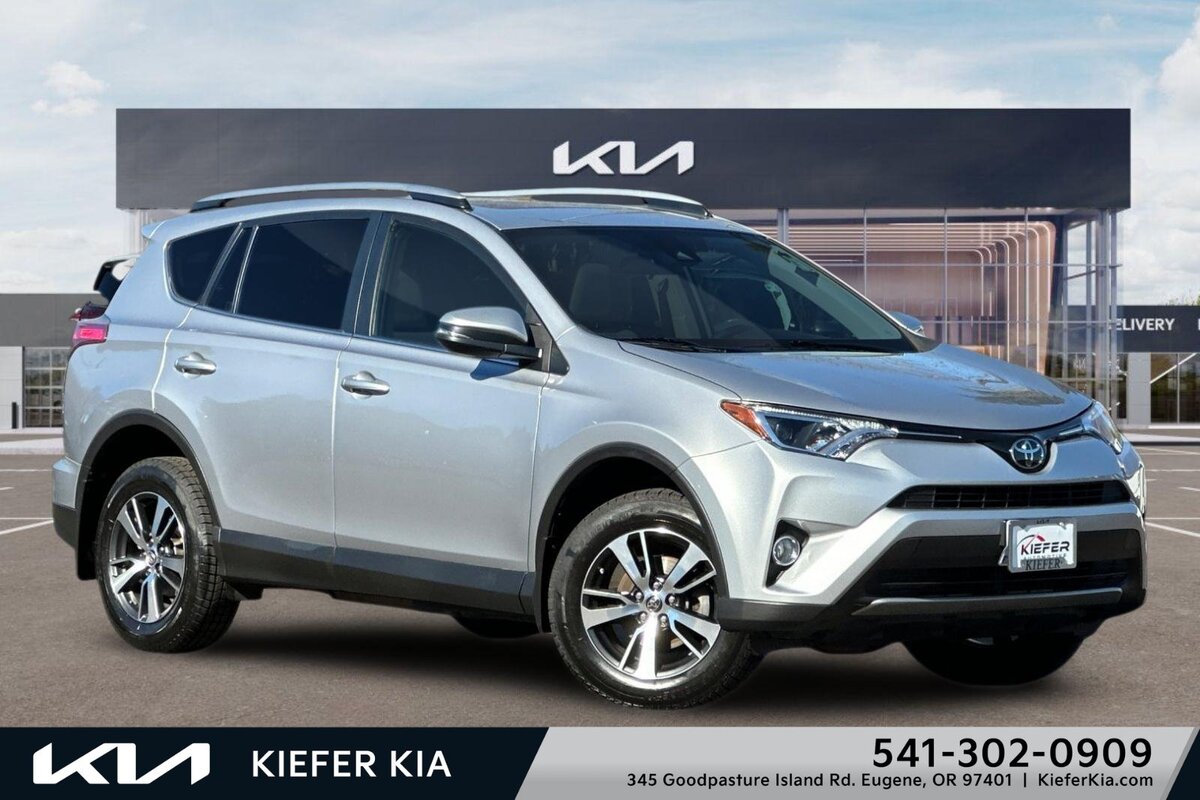 2018 Toyota RAV4 XLE