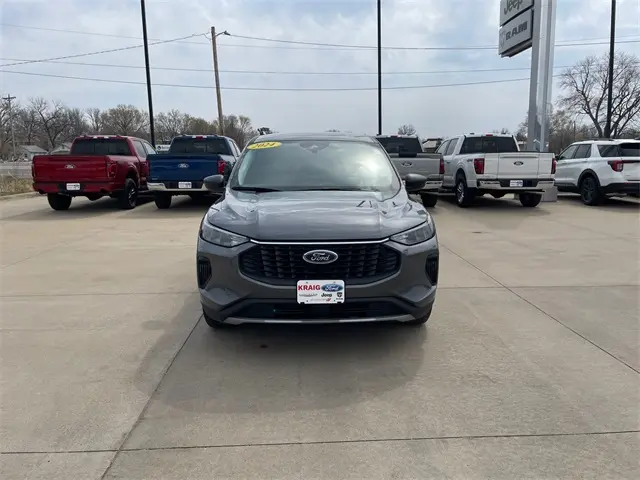 Used 2024 Ford Escape Active with VIN 1FMCU9GN7RUA11389 for sale in Oskaloosa, IA