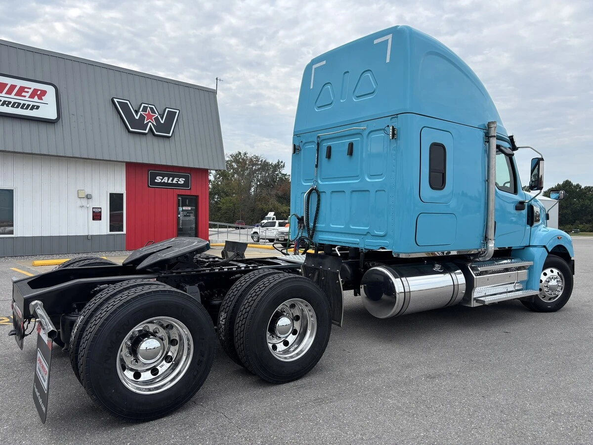 2024 Western Star 49X — photo 7