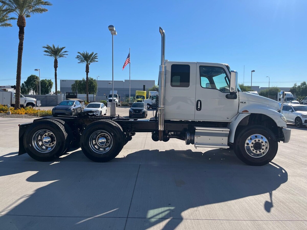 2020 International MV in Phoenix, AZ — photo 6
