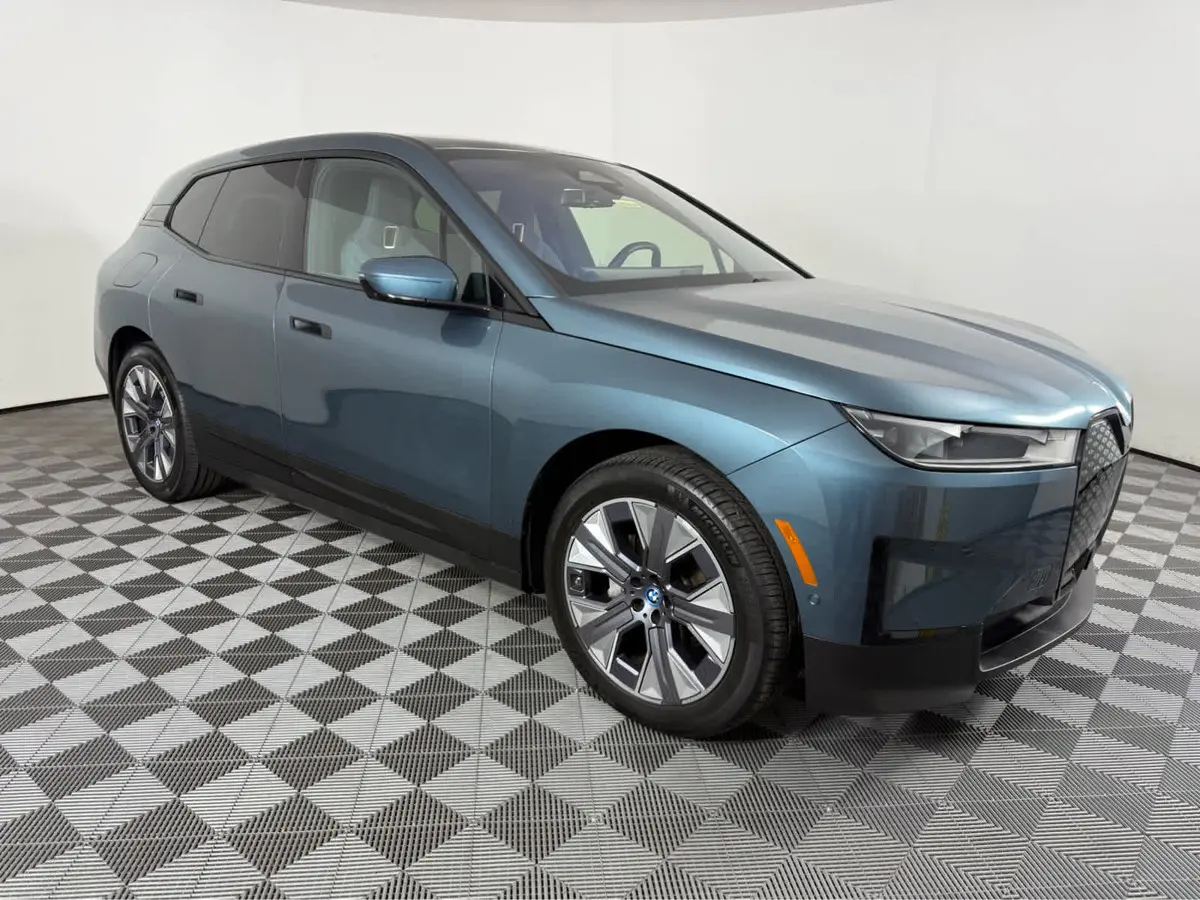 2025 BMW iX 50's photo